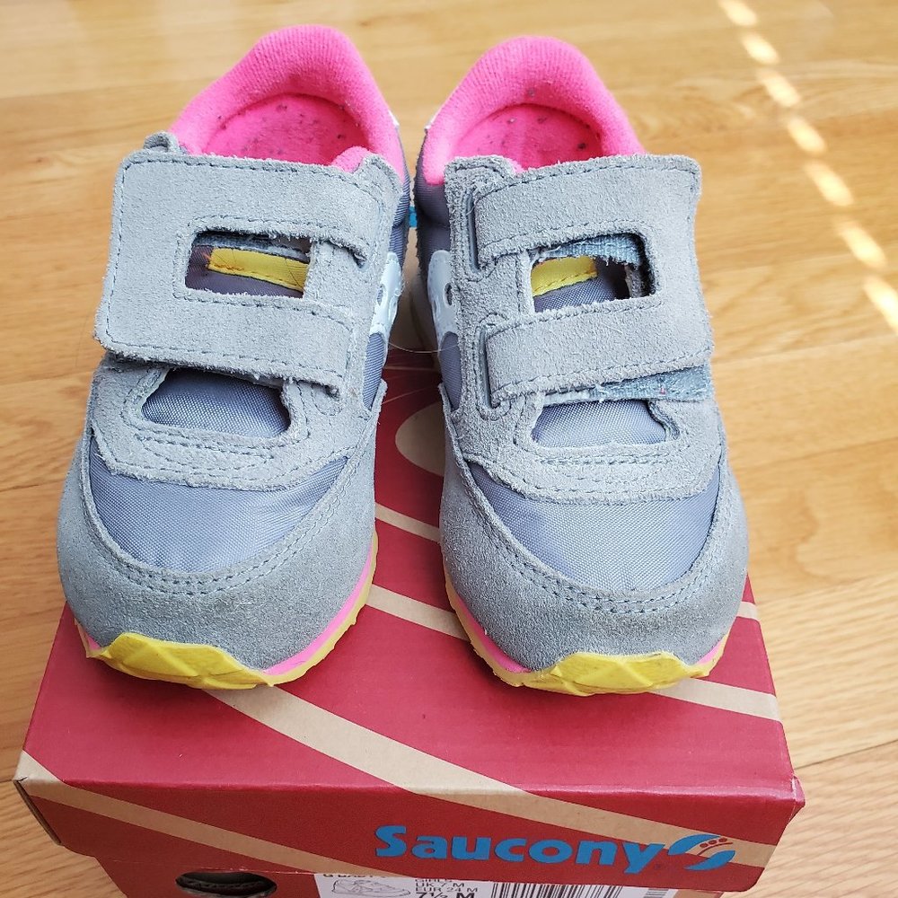 Saucony Baby Jazz 7.5 M in Great Condition